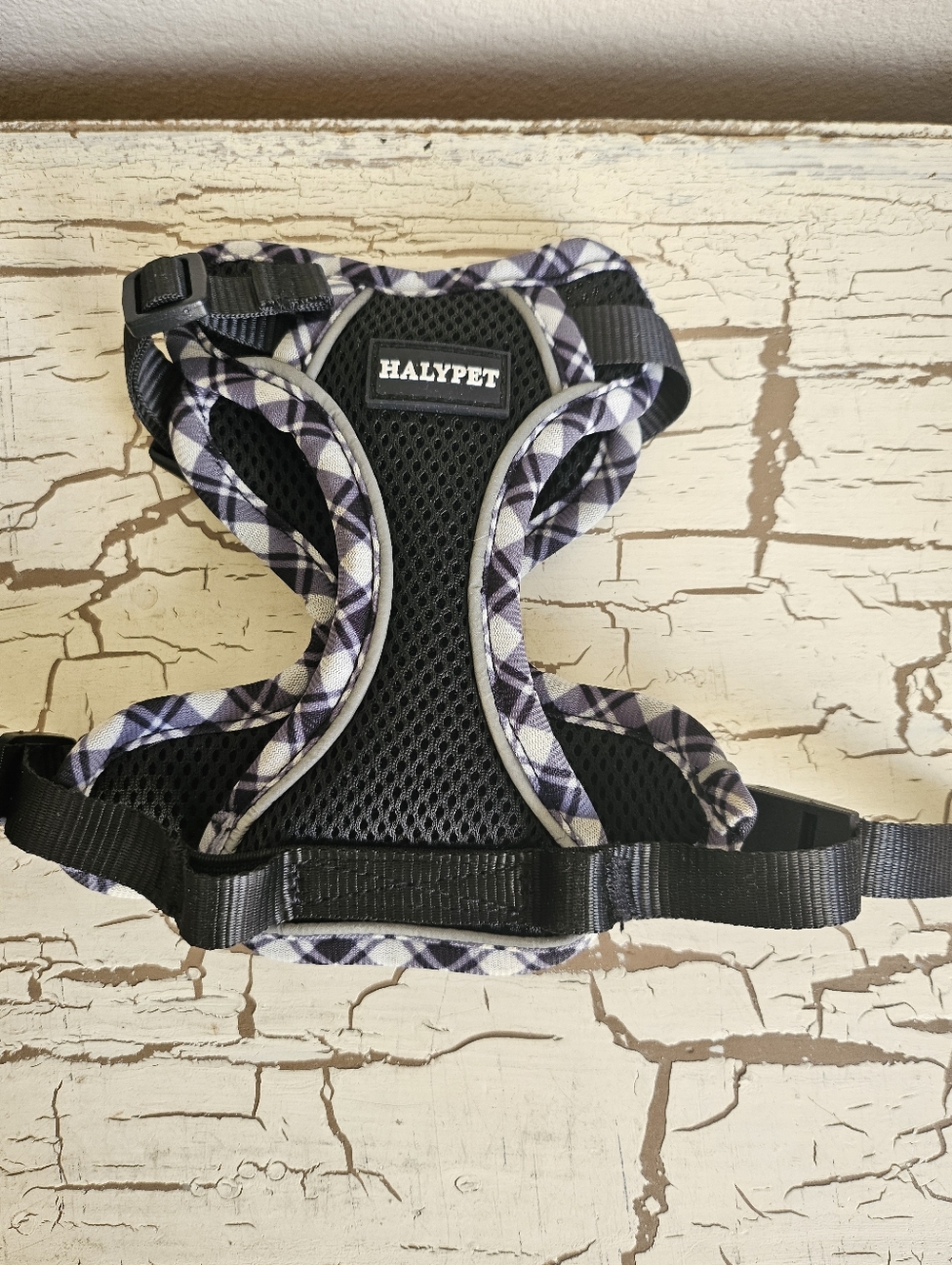3/$15 Halypet S Harness Black and White Plaid Excellent Condition - Picture 2 of 3